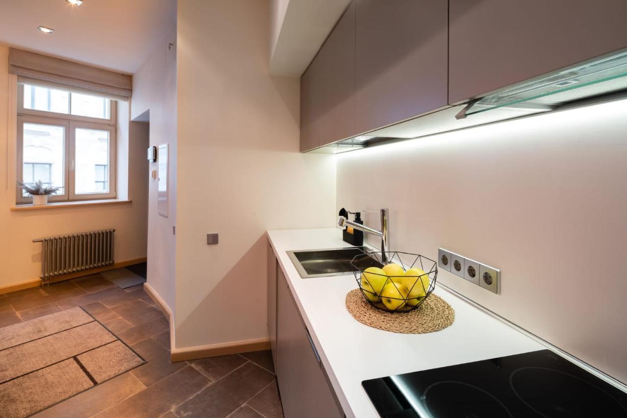 Old Riga Two Bedroom Apartment With 2 Bathrooms Bagian luar foto
