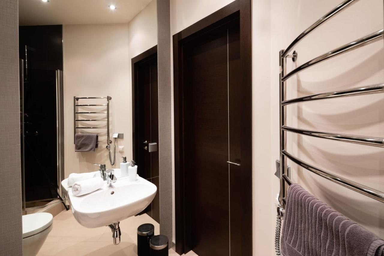 Old Riga Two Bedroom Apartment With 2 Bathrooms Bagian luar foto